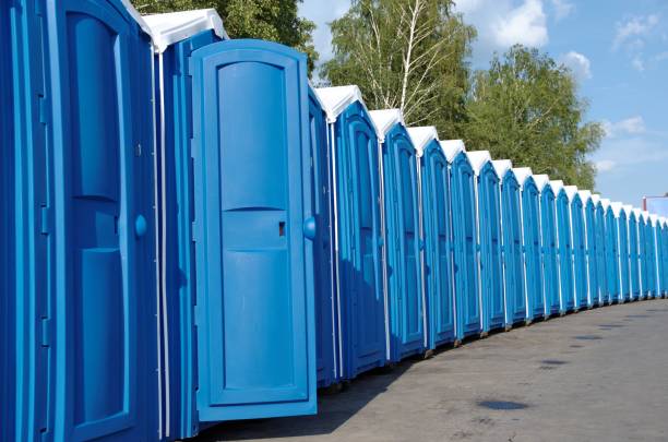 Best High-end porta potty rental  in Liolnton, NC